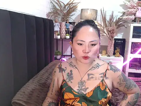 EstellaStarXxx webcam