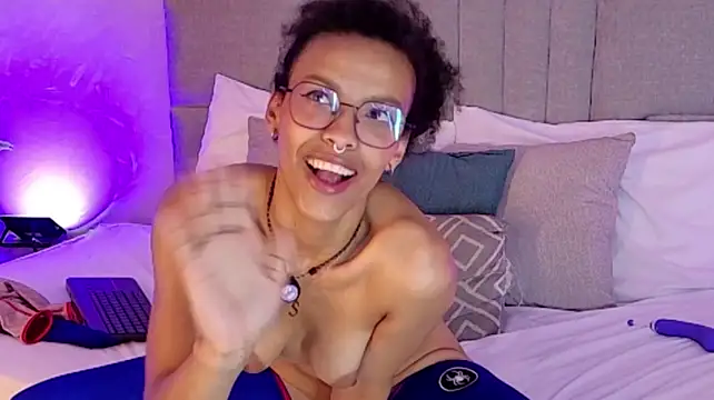 sophie_rojas webcam