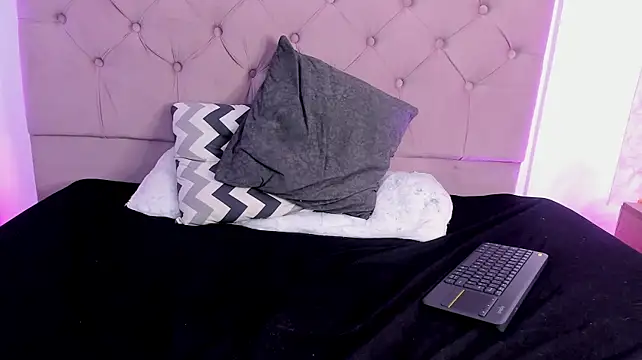 SweetAnnyjb webcam