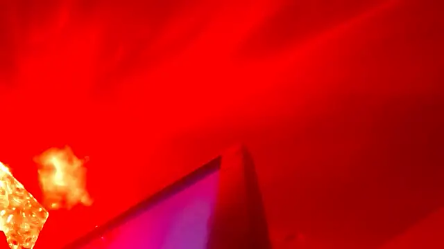 nastydianastrips webcam