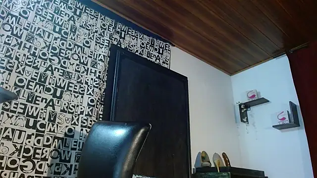 DULCE_ZOE webcam