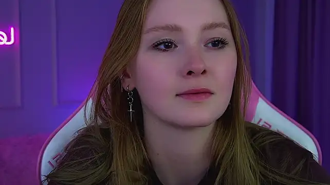 AgataFoxley webcam