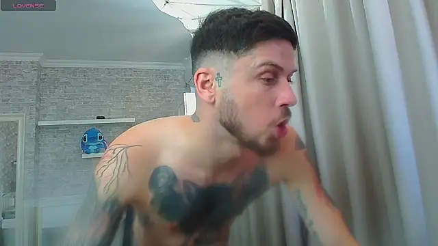 JonahShaw webcam