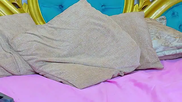 CamilaJohnston webcam