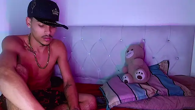 Angel_foxc13 webcam
