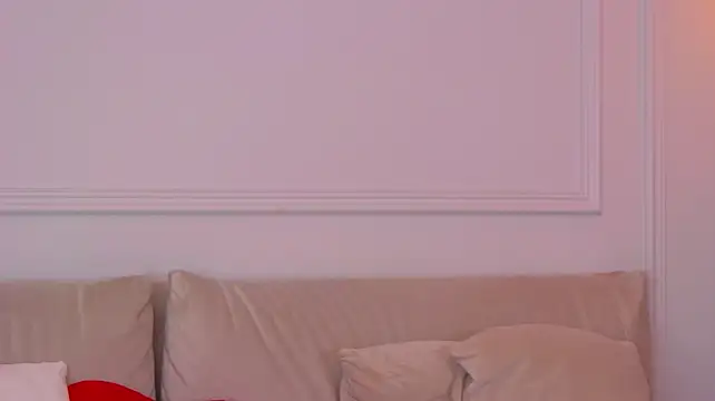 AriannaRuss webcam