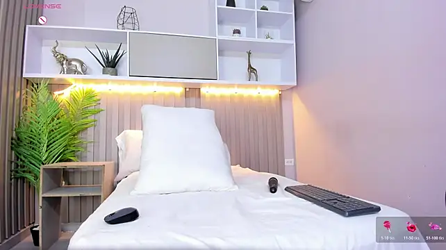 angelaG1 webcam
