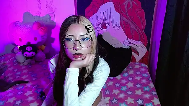 kittymiauu444 webcam