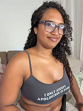 MilaTeenX live cam on StripChat