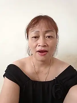 Baby-ladyboobs2026 live cam on StripChat