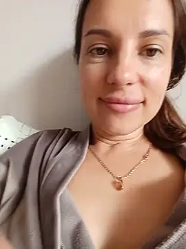 She-Moon webcam