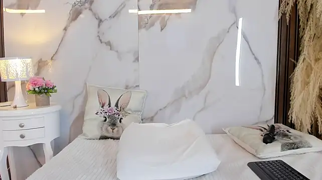 hannahill69 live cam on StripChat