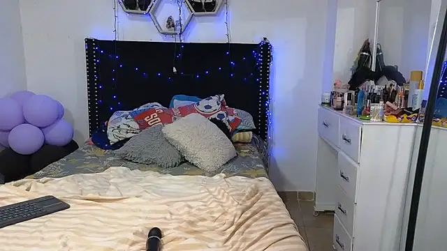 charlotte_077 webcam