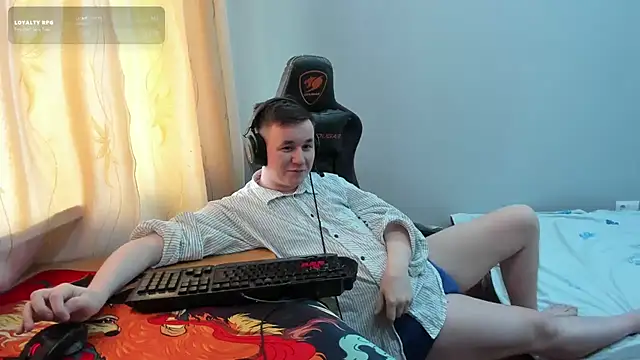 iliaskrislove webcam