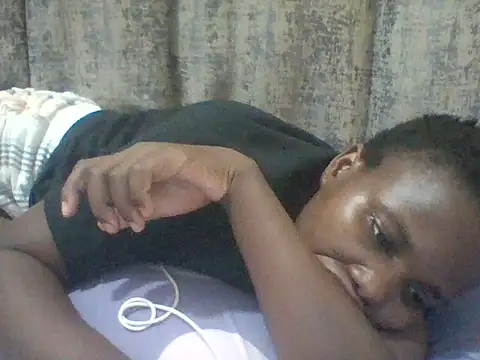 tina_2030 webcam