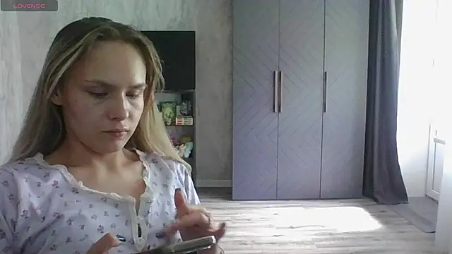 Annie_Cohn webcam