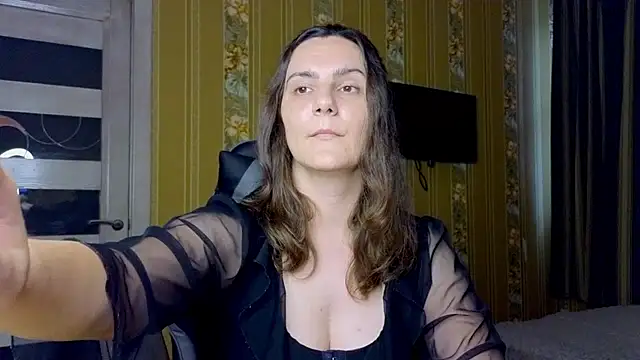 Miss-Understood webcam
