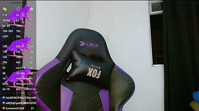 blondegamerr webcam