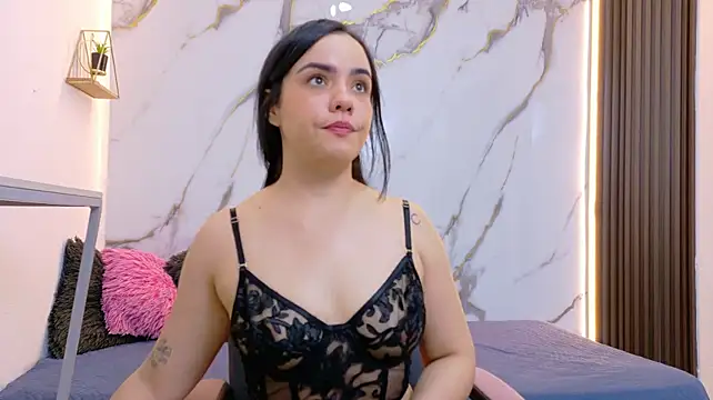 Ali_Monroe webcam