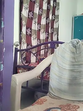 yamini1431 webcam