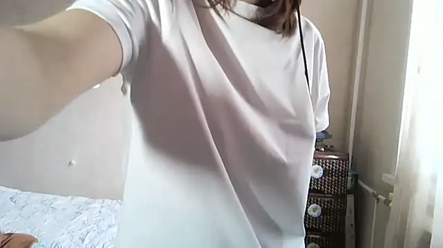 OliviaStruas webcam