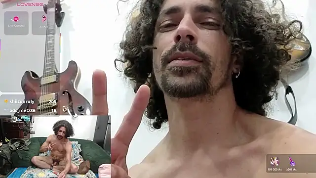 Stringin69 webcam