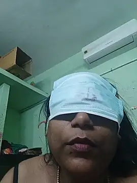 tamilponnusilk webcam
