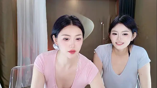 Banana-Milk69 webcam