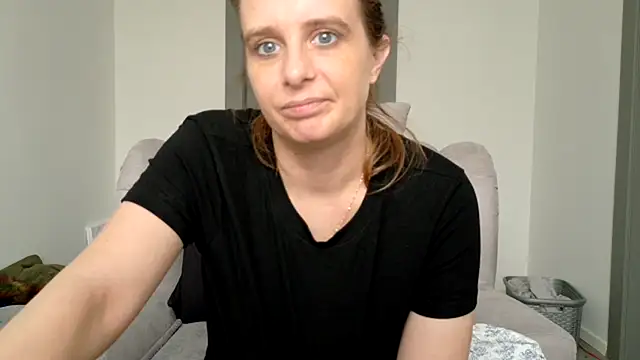 Chantalee webcam