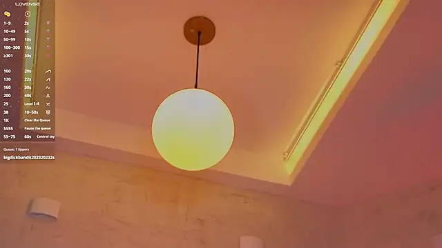 MiaWonderfull dildo and Lovense cam
