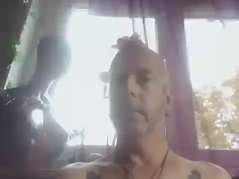 SHARPSkinhead webcam