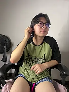 _Tommy_7 webcam