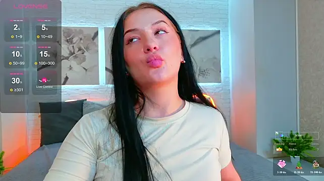 Grand_Vita live cam on StripChat
