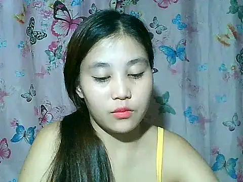 SexyAsianPussy4u webcam