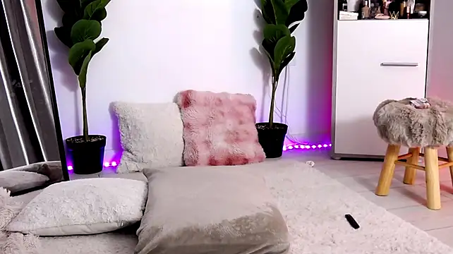 Lunna_Noirre webcam