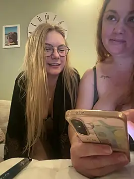 Tommy_Hilficker live sex cam