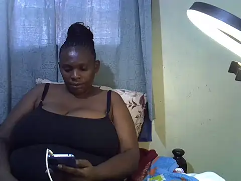 Boobs_sw webcam
