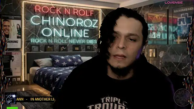 chino_roz webcam