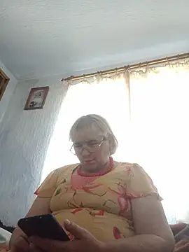 Elena_Beautiful784