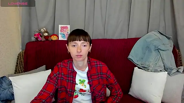 TayanaJons webcam