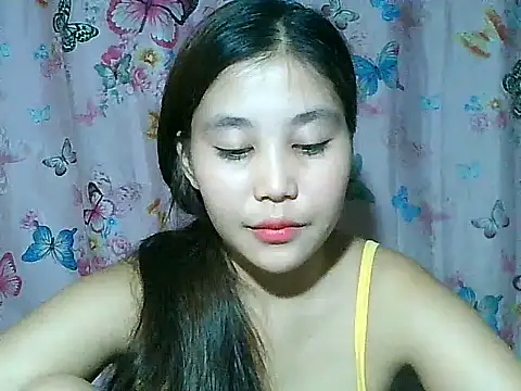 SexyAsianPussy4u live cam on StripChat