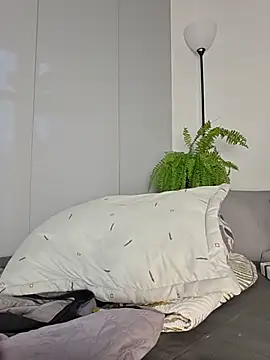 TanishaEvans webcam