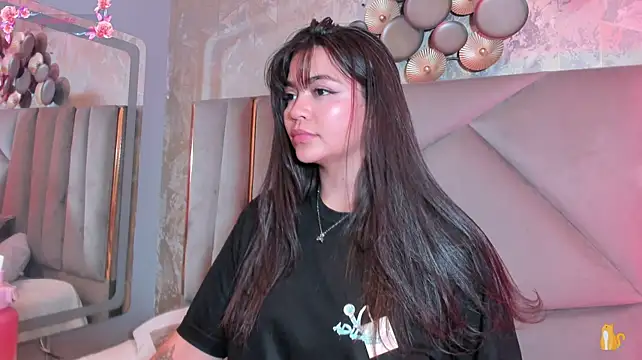 KimDevinne webcam