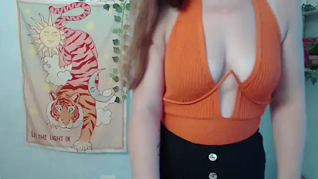 VeryVeryVeryShy_ live cam on StripChat