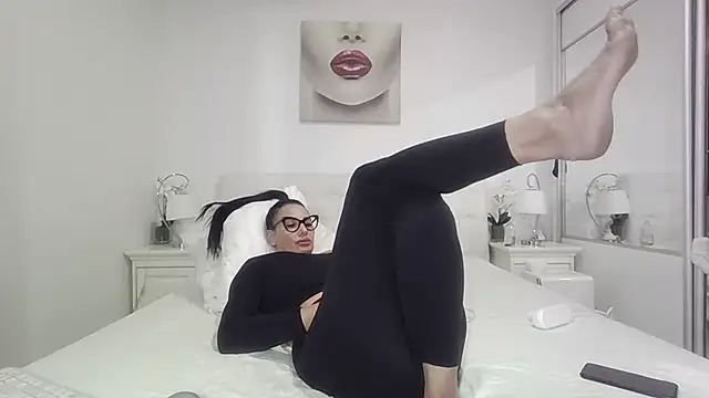 alisonya1 webcam