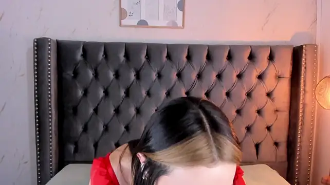 Kim_Blane webcam