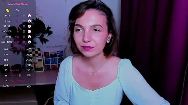 KindHazelHere_ webcam