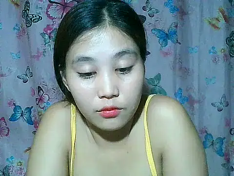 SexyAsianPussy4u webcam