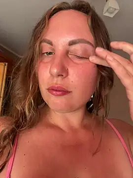 SweetnessDaisie webcam