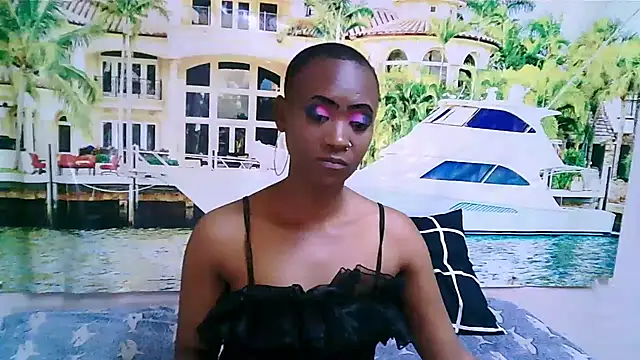 EbonyOlive69 webcam